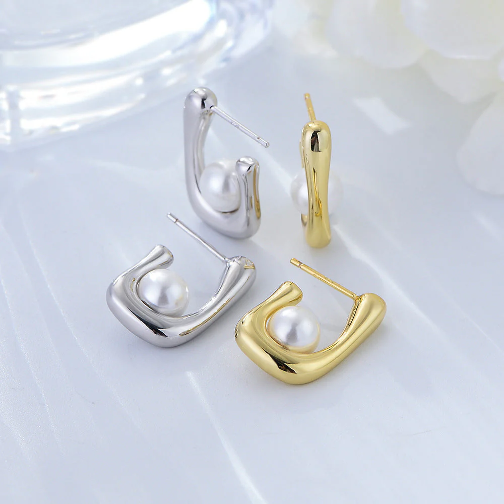 Geometric Earrings Pearl Studs