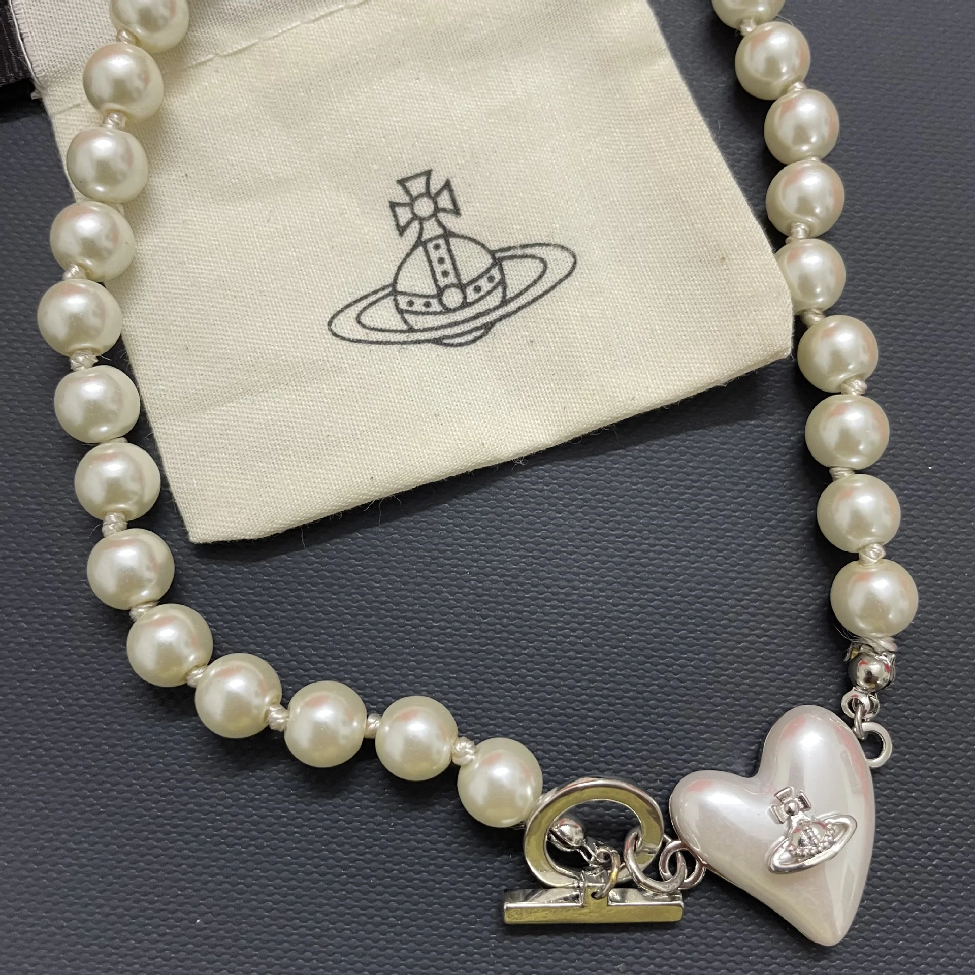 VIVI Heart Pendant Anchor Clasp Pearl Necklace | Best Replica Jewelry™
