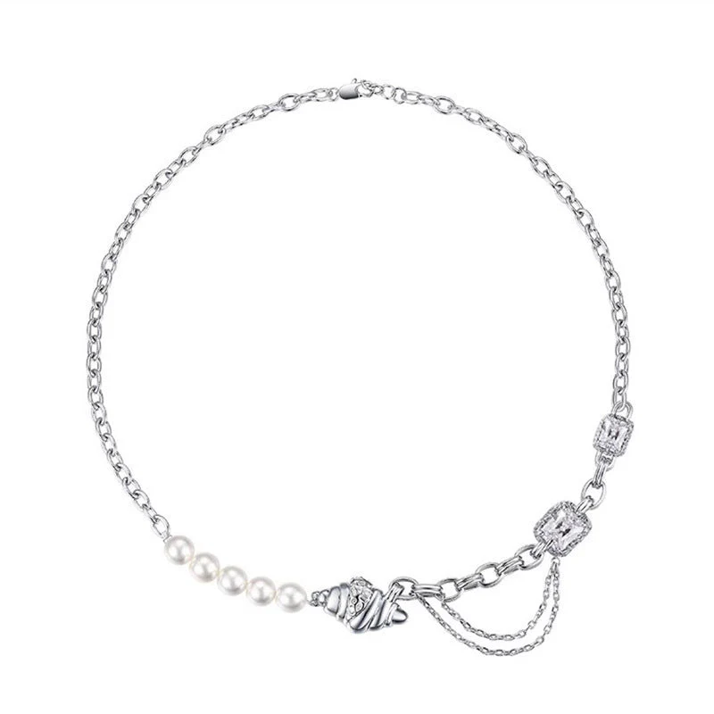 Butter Bread Pendant Pearl Necklace