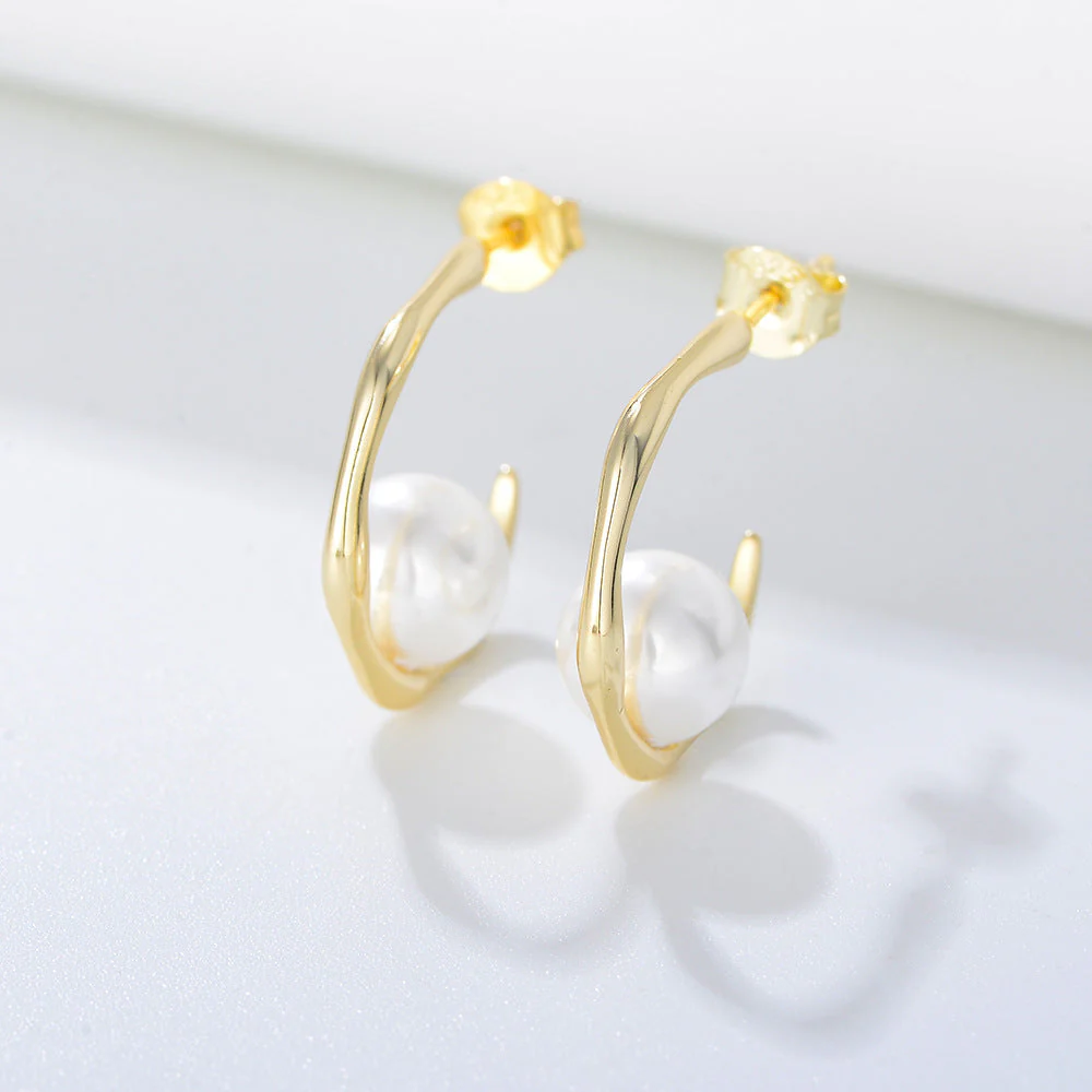 Geometric C Shape Pearl Earrings