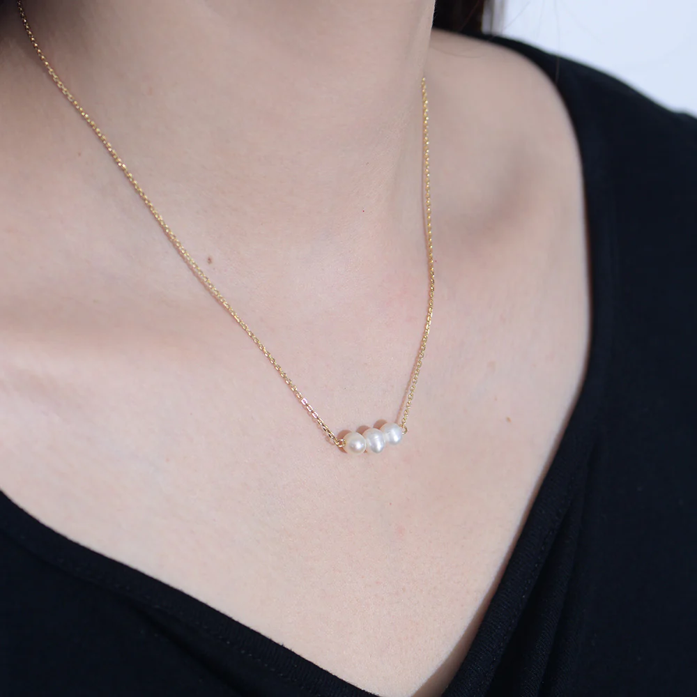 3 Freshwater Pearls Pendant Necklace