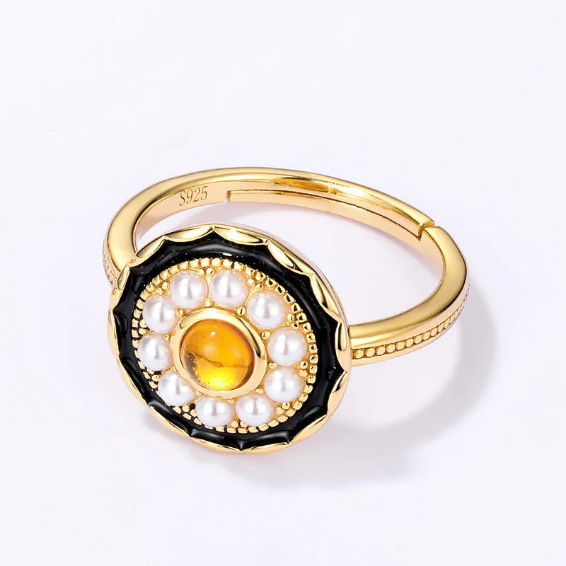 Natural Amber and Pearl Ring