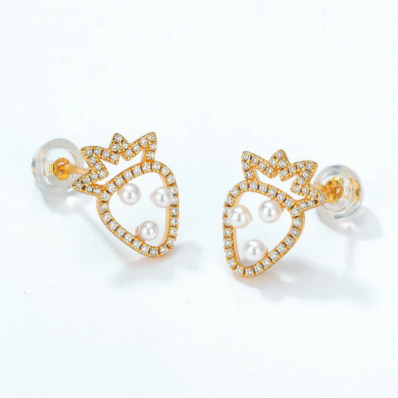 Strawberry Earrings With Pearls