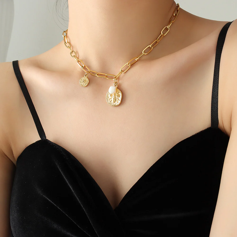 Unisex North Star Pearl Charms Spider Round Pendant Thick Paperclip Necklace