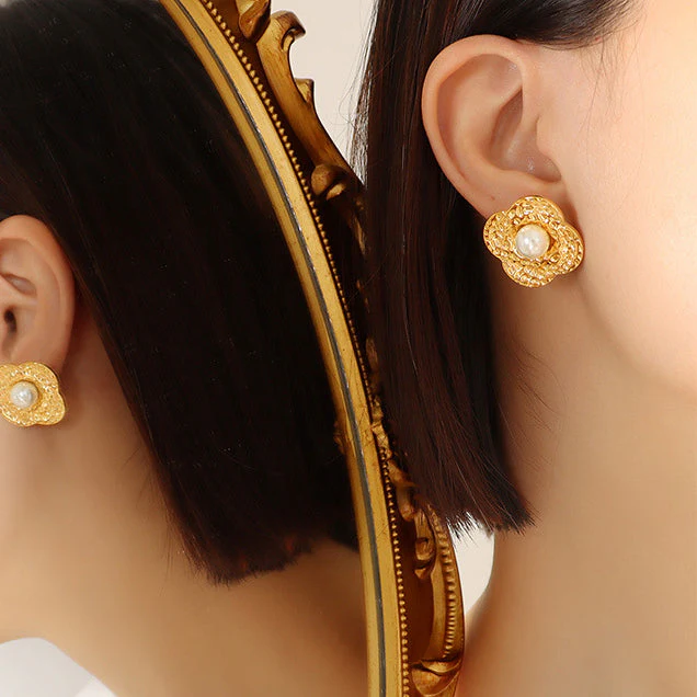 Four Leaf Clover Shaped Pearl Stud Earrings