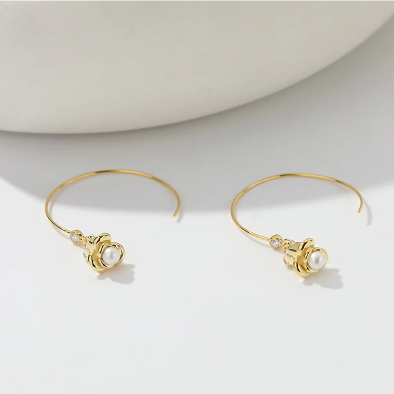 Dangle Floral Pearl Earrings