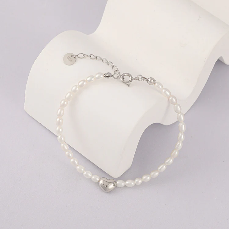 Super Thin Rice Pearl Bracelet with A Heart