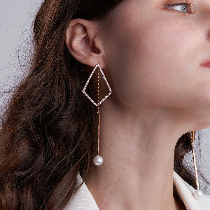 Geometric Rhombus Earrings