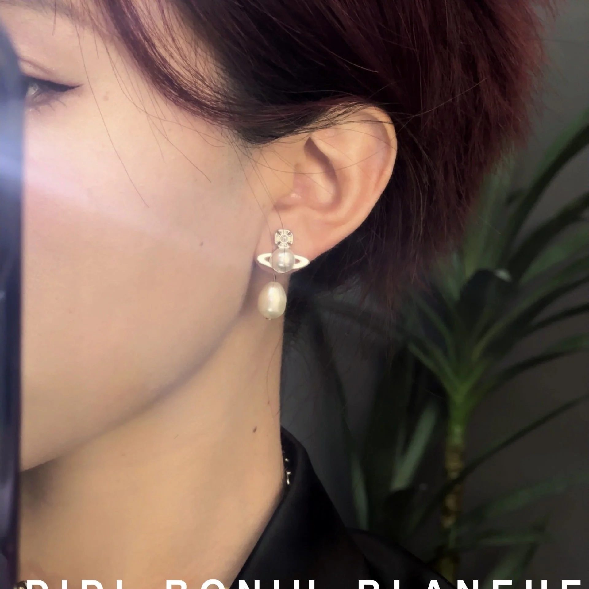 VIVI Teardrop Pearl Saturn Earrings | Best Replica Jewelry™