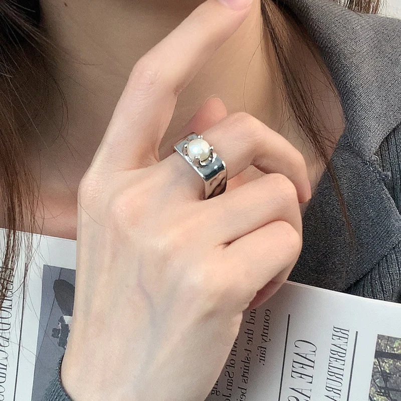 Wide Band Square Pearl Ring