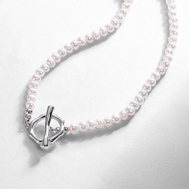 Minimalist OT Clasp Freshwater Pearl Necklace