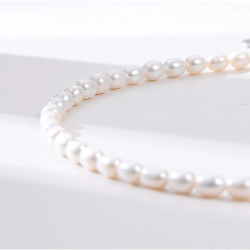 Classic Freshwater Pearl Beaded Necklace