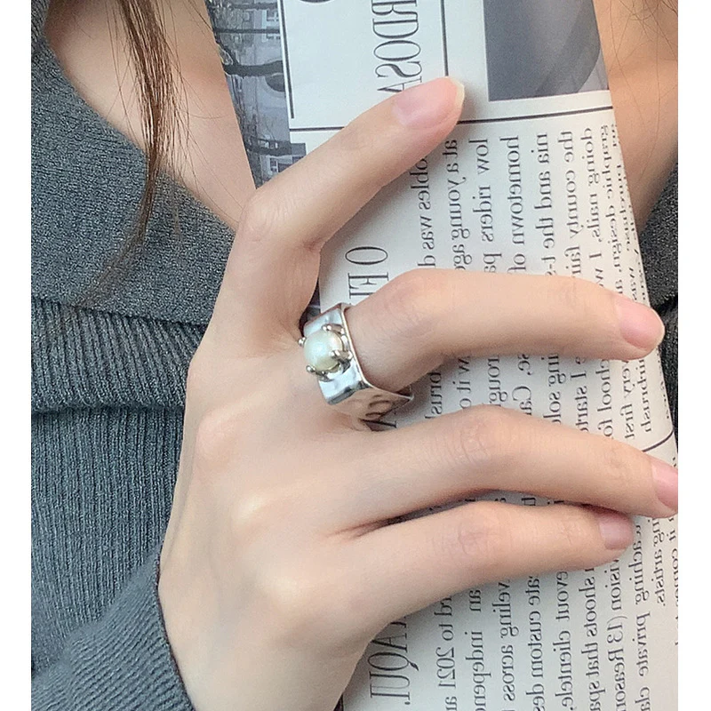 Wide Band Square Pearl Ring