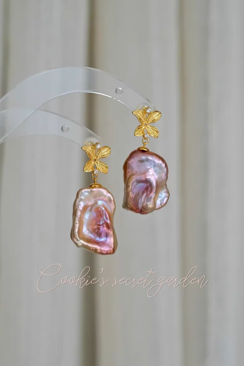 【Monet Garden Collection】 Handmade Flower Baroque Pearl Drop Earrings