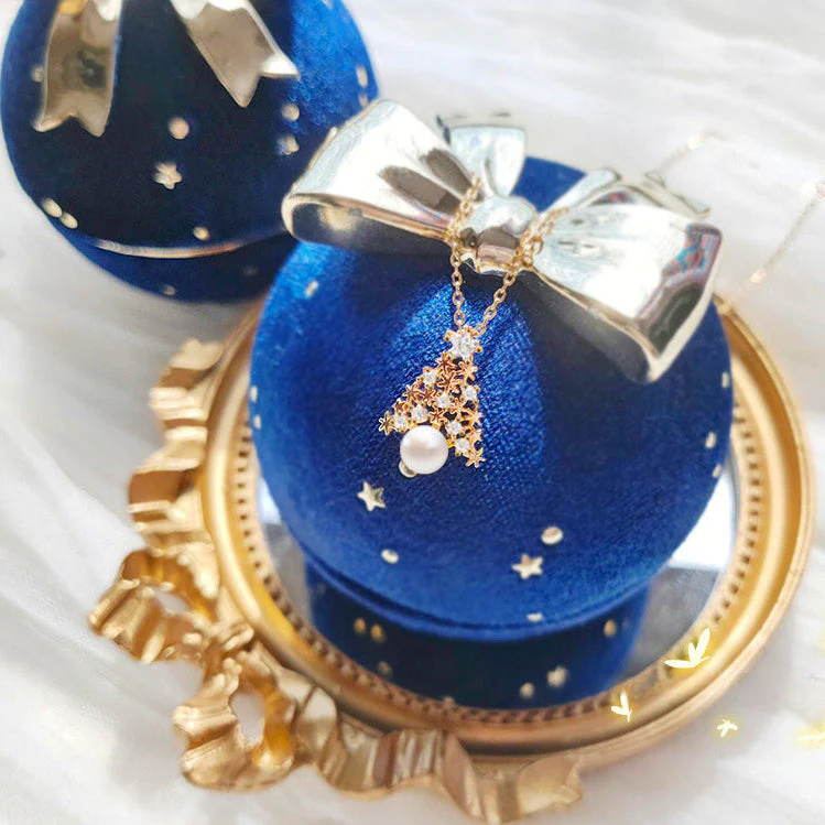 Gold Christmas Tree Snowflake Pendant Necklace