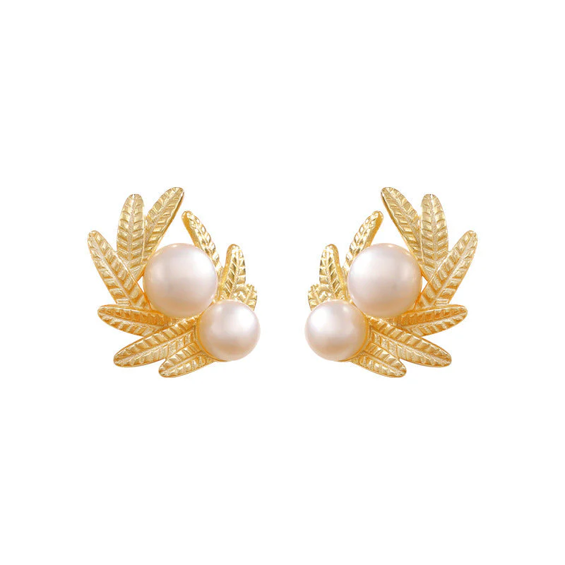 Leaves Pearl Earrings Stud
