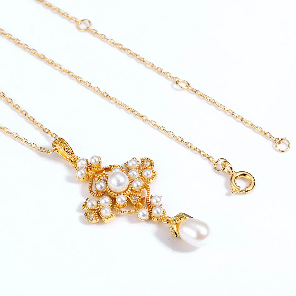 Vintage Hollow Flower Pearl Pendant