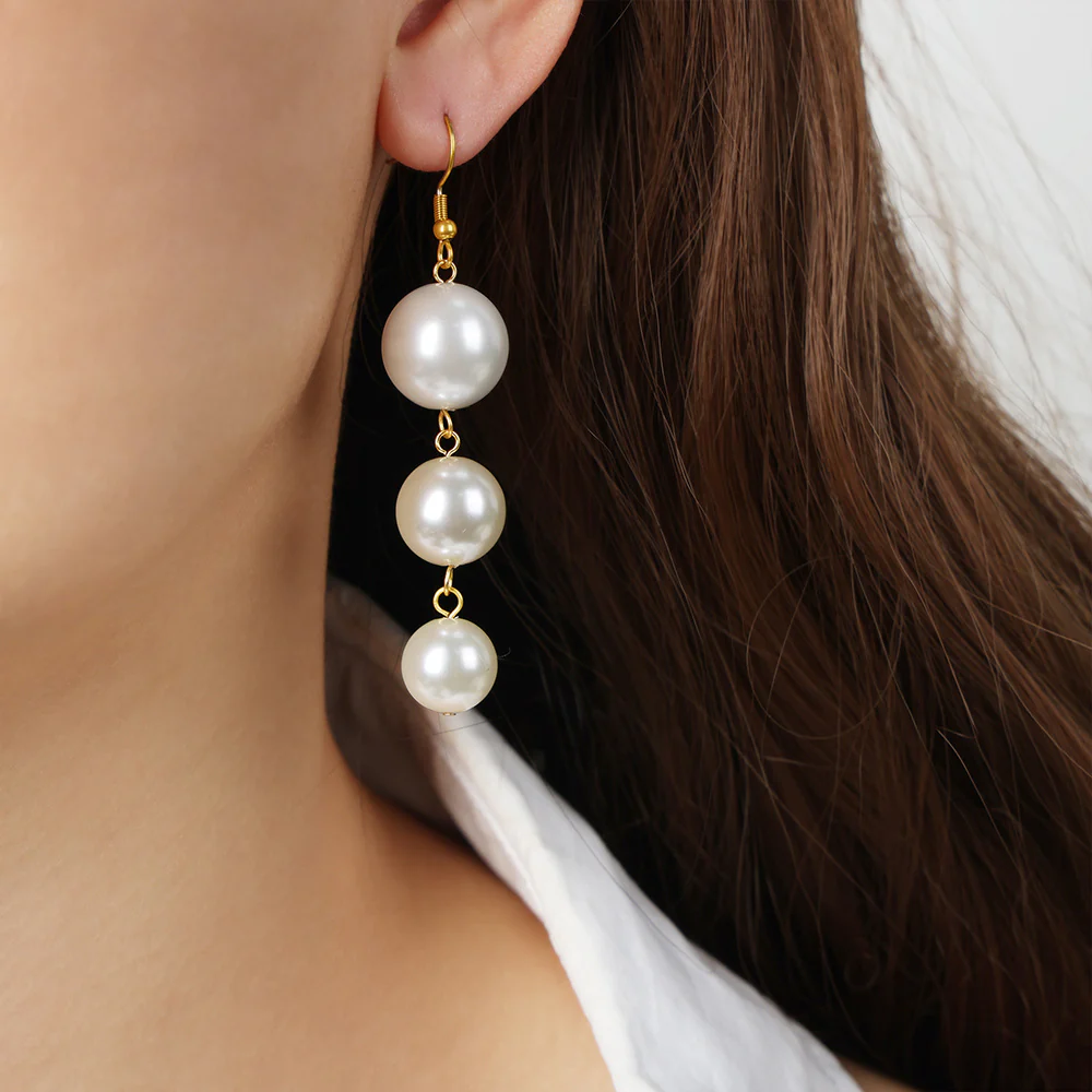 Gradient Sizes Pearl Tassel Earring