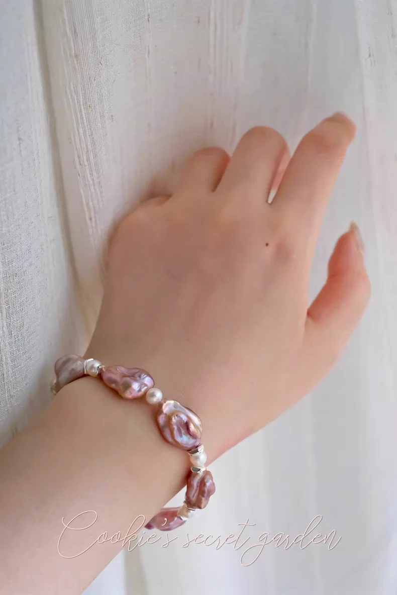 【Monet Garden Collection】 Handmade Beating Heart Baroque Pearl Bracelet