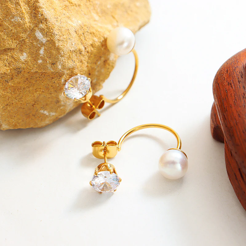 Two Wear Ways Zircon and Pearl Stud Earring