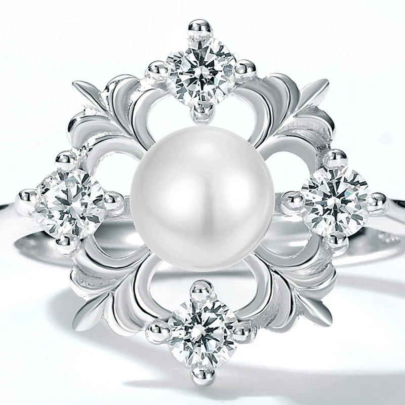 Elegant Snowflake Pearl Ring
