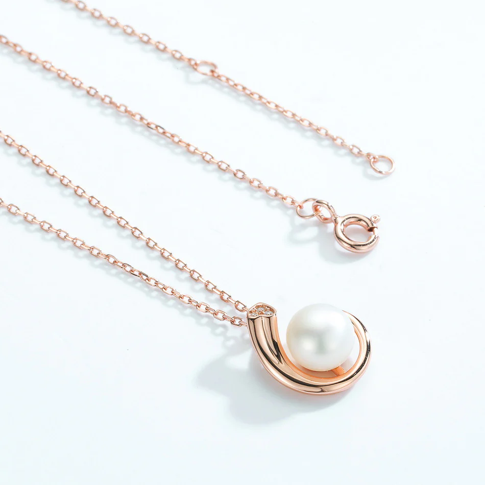 Rose Gold Conch Pearl Pendant