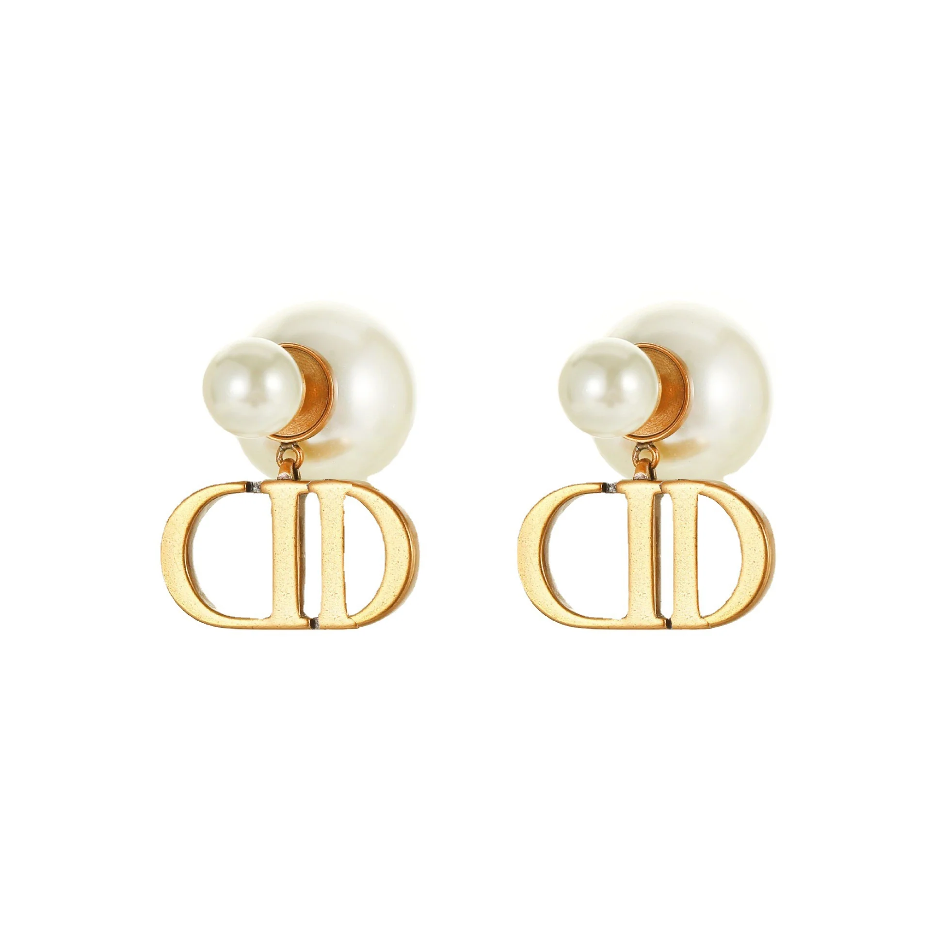 CD Pearl Earrings | Best Replica Jewelry™
