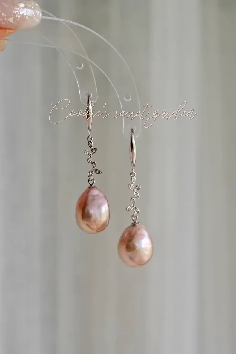 【Monet Garden Collection】 Handmade Peach Melody Baroque Pearl Earrings
