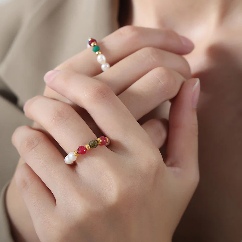 Elastic Natural Agate and Pearl Ring