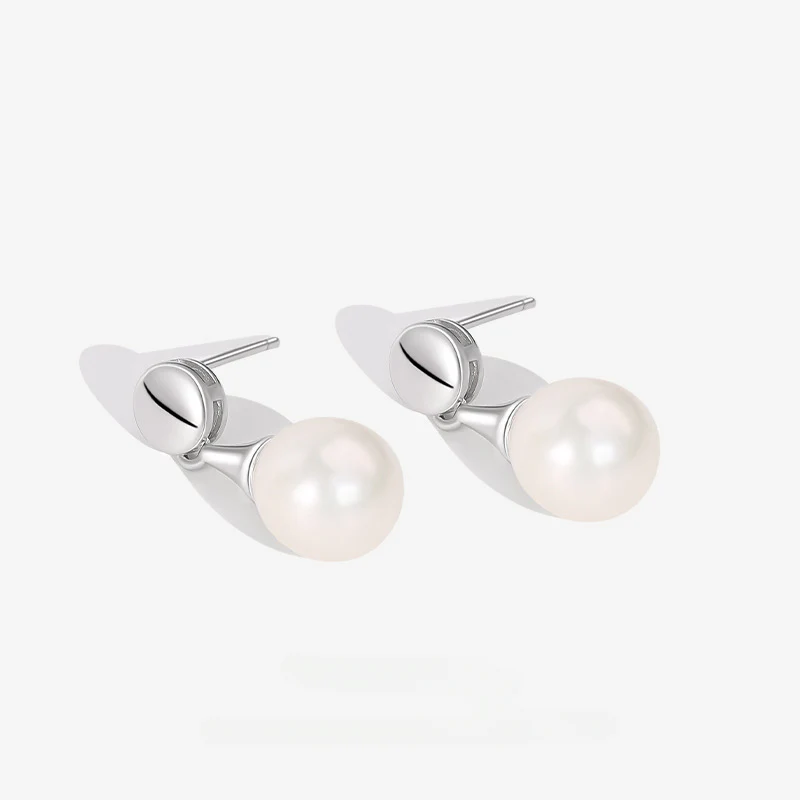 Classic Princess Style Teardrop Pearl Earrings