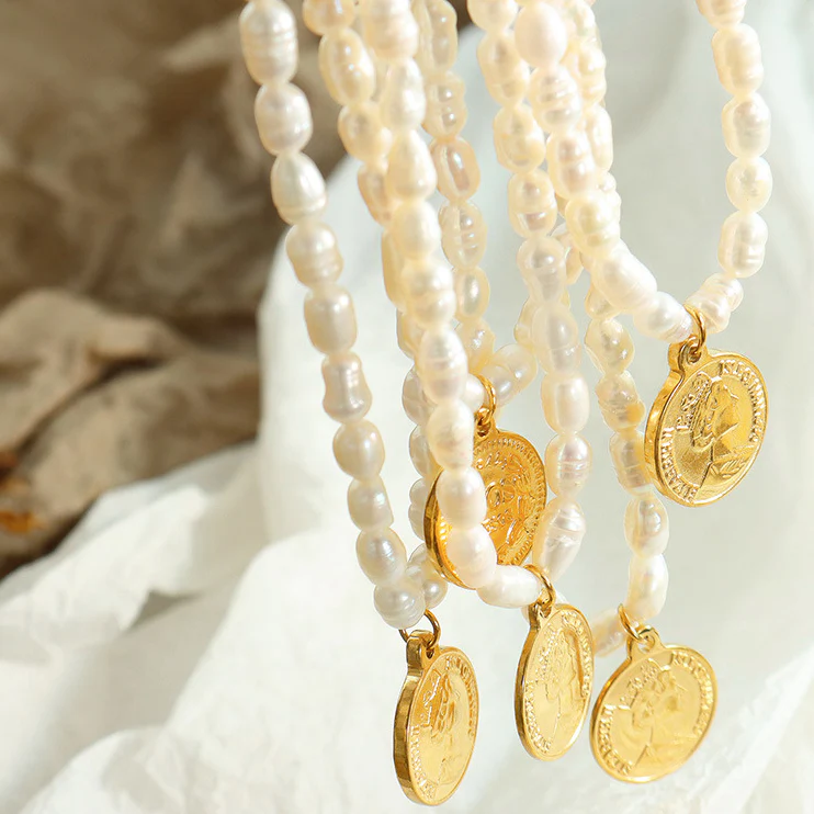 Double Sided Portrait Coin Pendant Freshwater Pearl Necklace