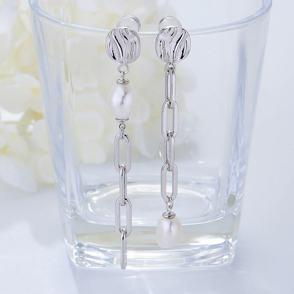 Chain Pearl Drop Earrings