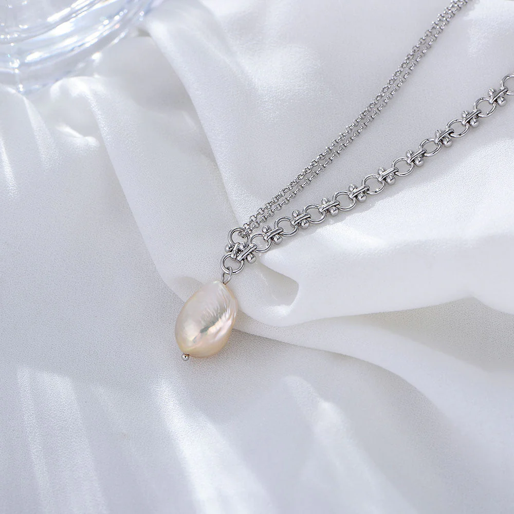 Baroque Pendant Single Pearl Necklace