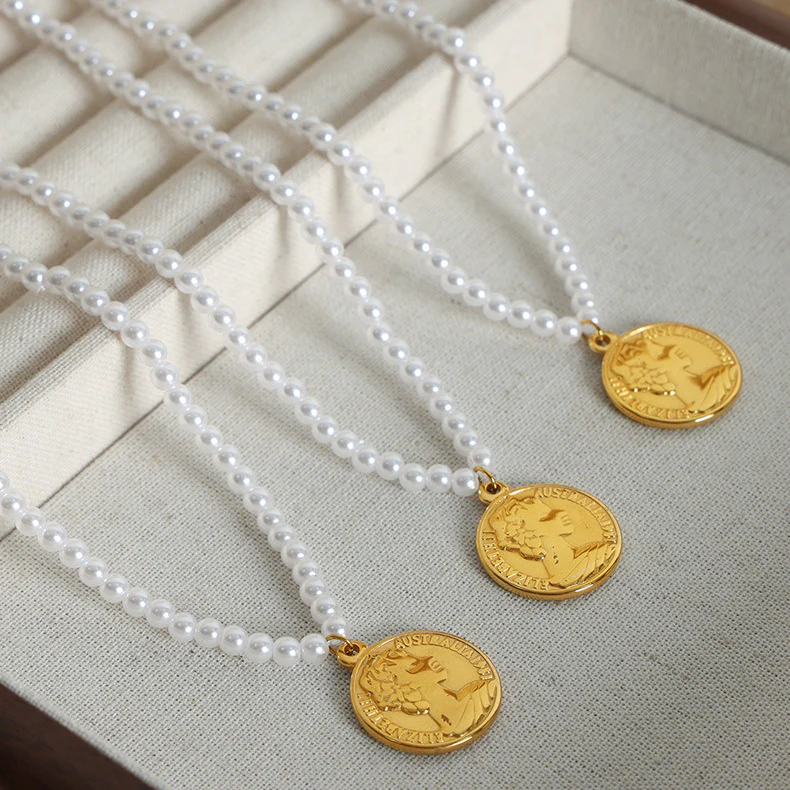 Pearl Necklace With Gold Round Portrait Pendant