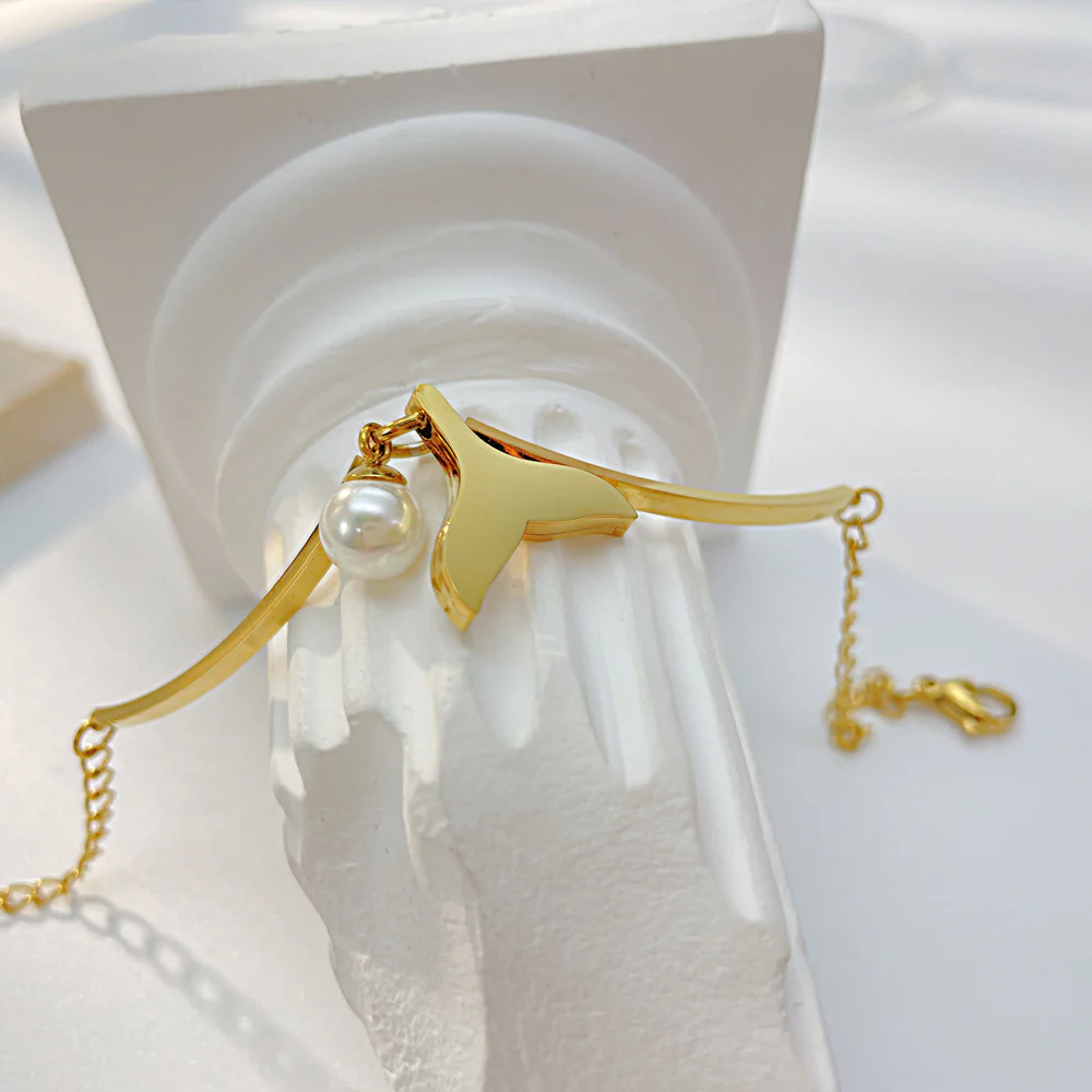 Mermaid Tail and Pearl Bracelet