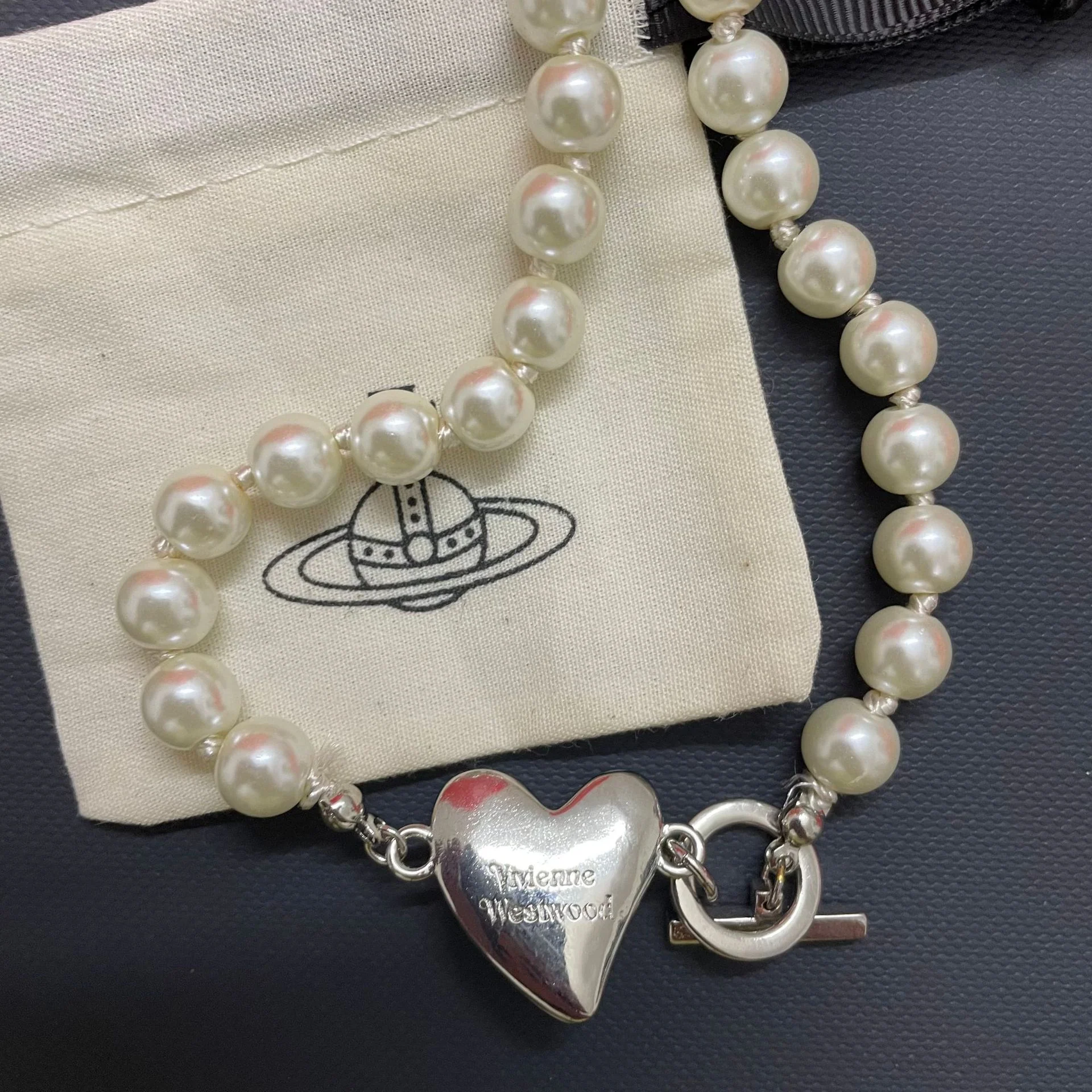 VIVI Heart Pendant Anchor Clasp Pearl Necklace | Best Replica Jewelry™