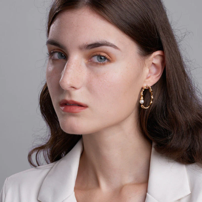 Geometric Asymmetric Pearl Earrings