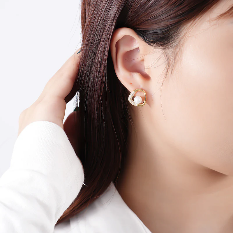 Pearl And Zircon Earrings
