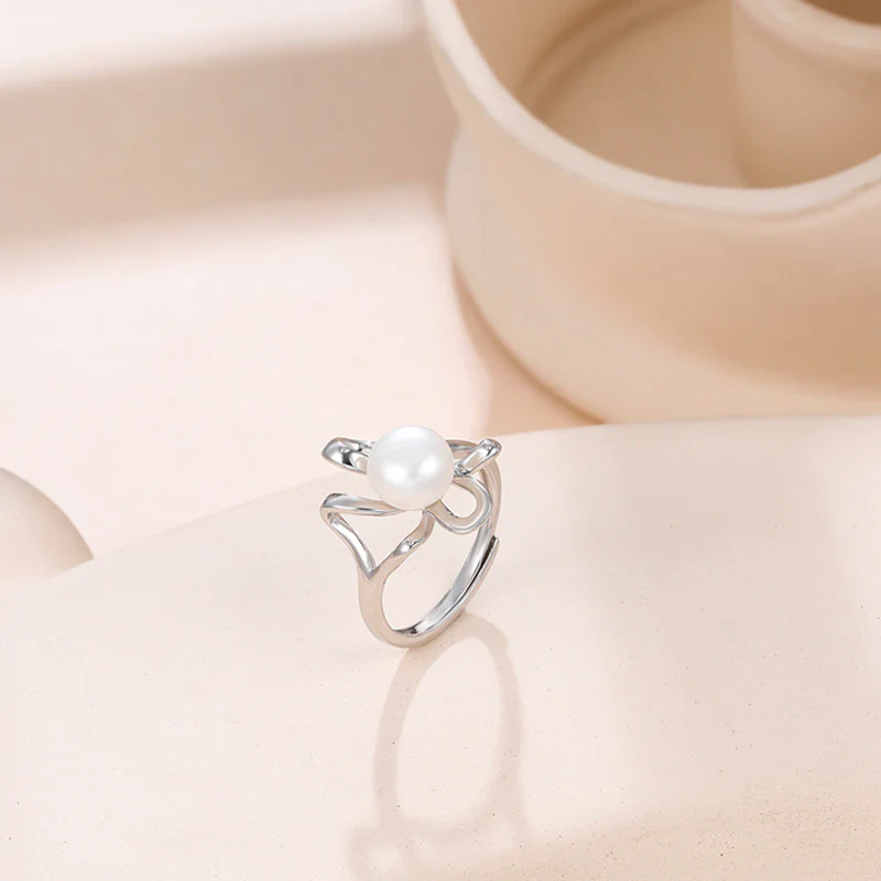 Geometric Wrap Pearl Ring