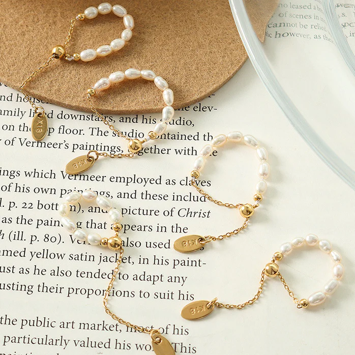 Chic Pulling Adjustable Freshwater Pearl Ring