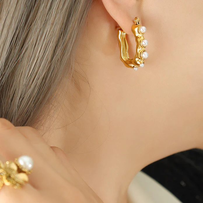 Vintage Geometric U Shape Pearl Earrings