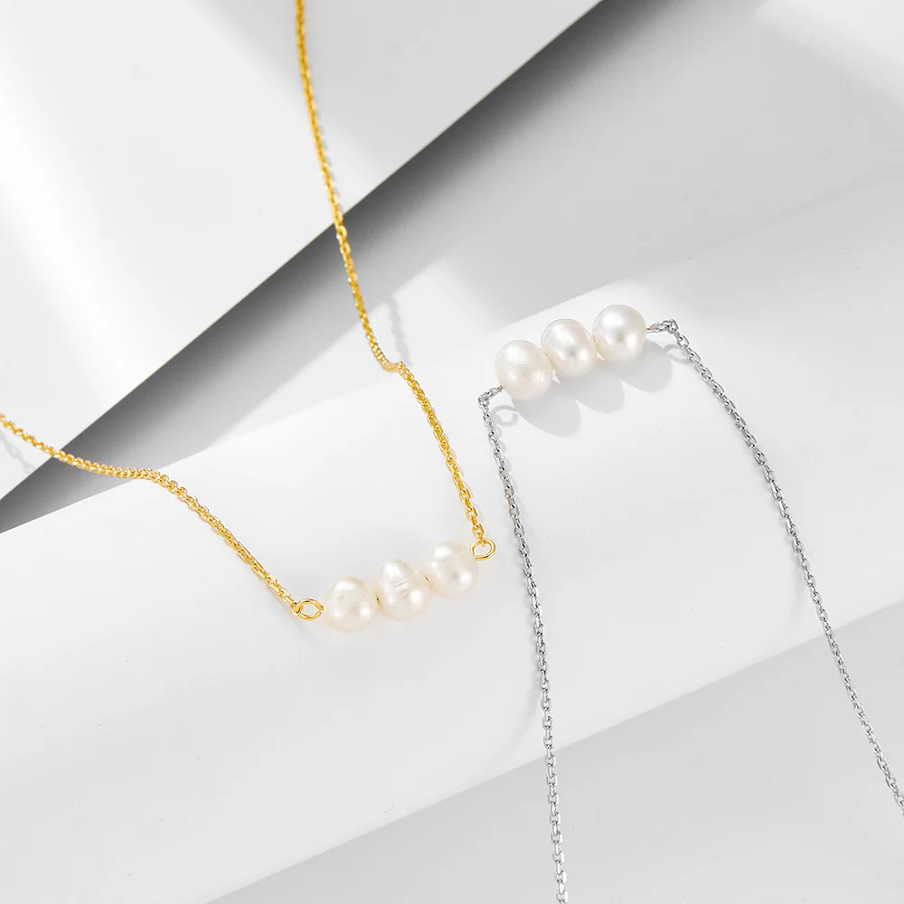 3 Freshwater Pearls Pendant Necklace
