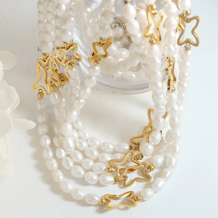 Hollow Geometric Star Stitching Freshwater Pearl Necklace