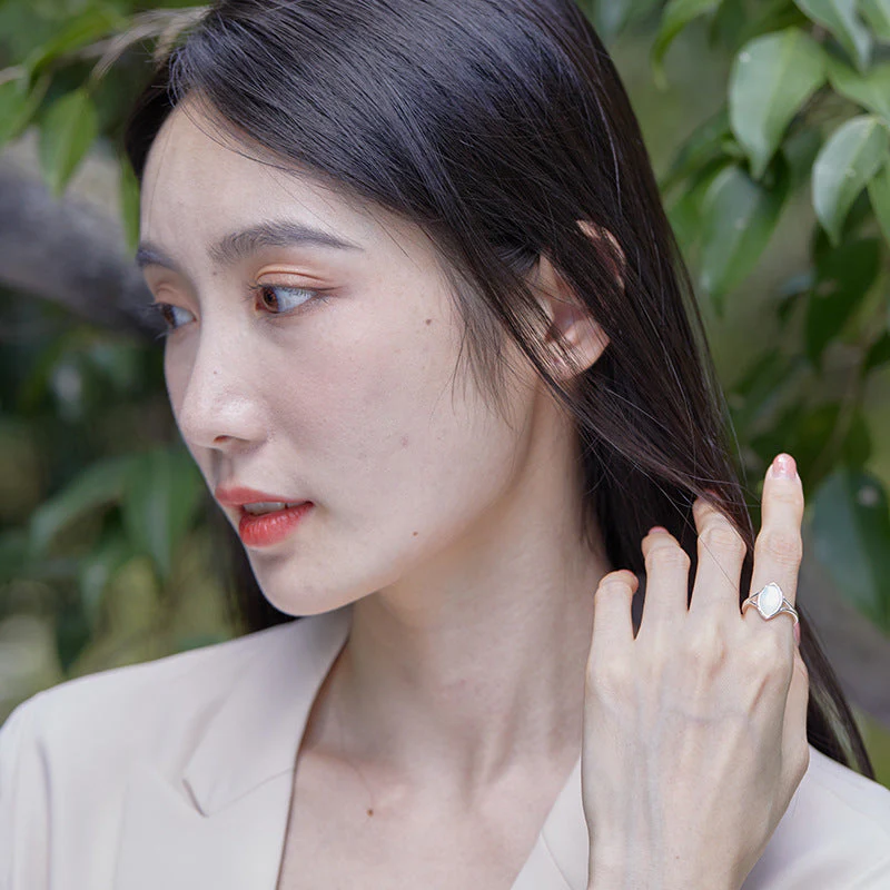 Vintage Geometric Flat Pearl Ring