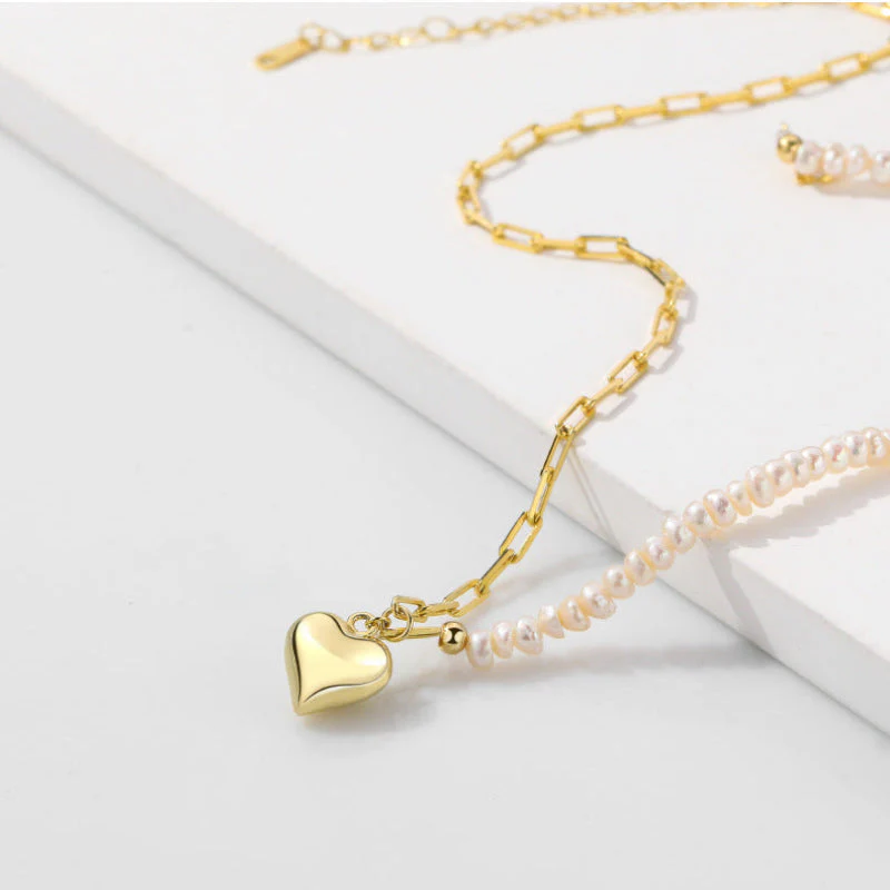 Pearl Necklace With Heart Pendant