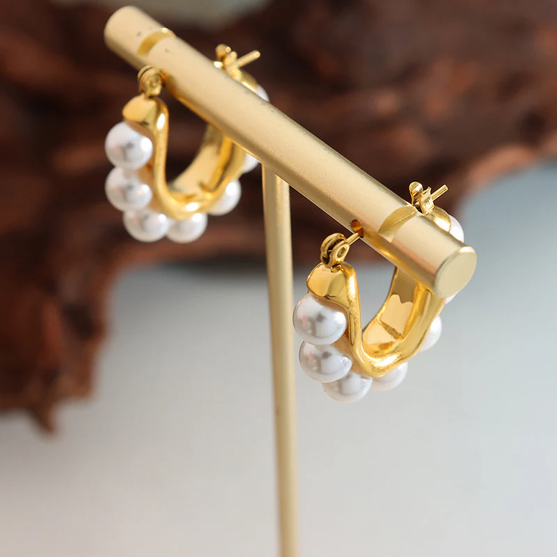 U Shape Pearl Earrings