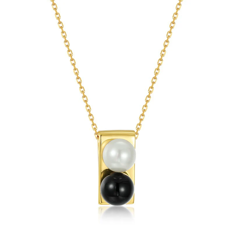 White Pearl Black Agate Pendant Necklace