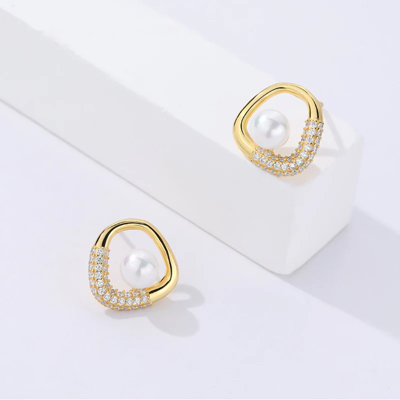 Pearl And Zircon Earrings
