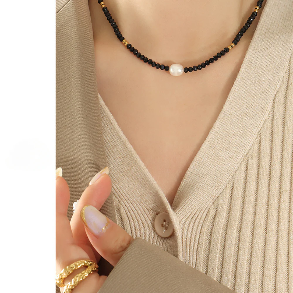 Black Glass Beads Freshwater Pearl Necklace