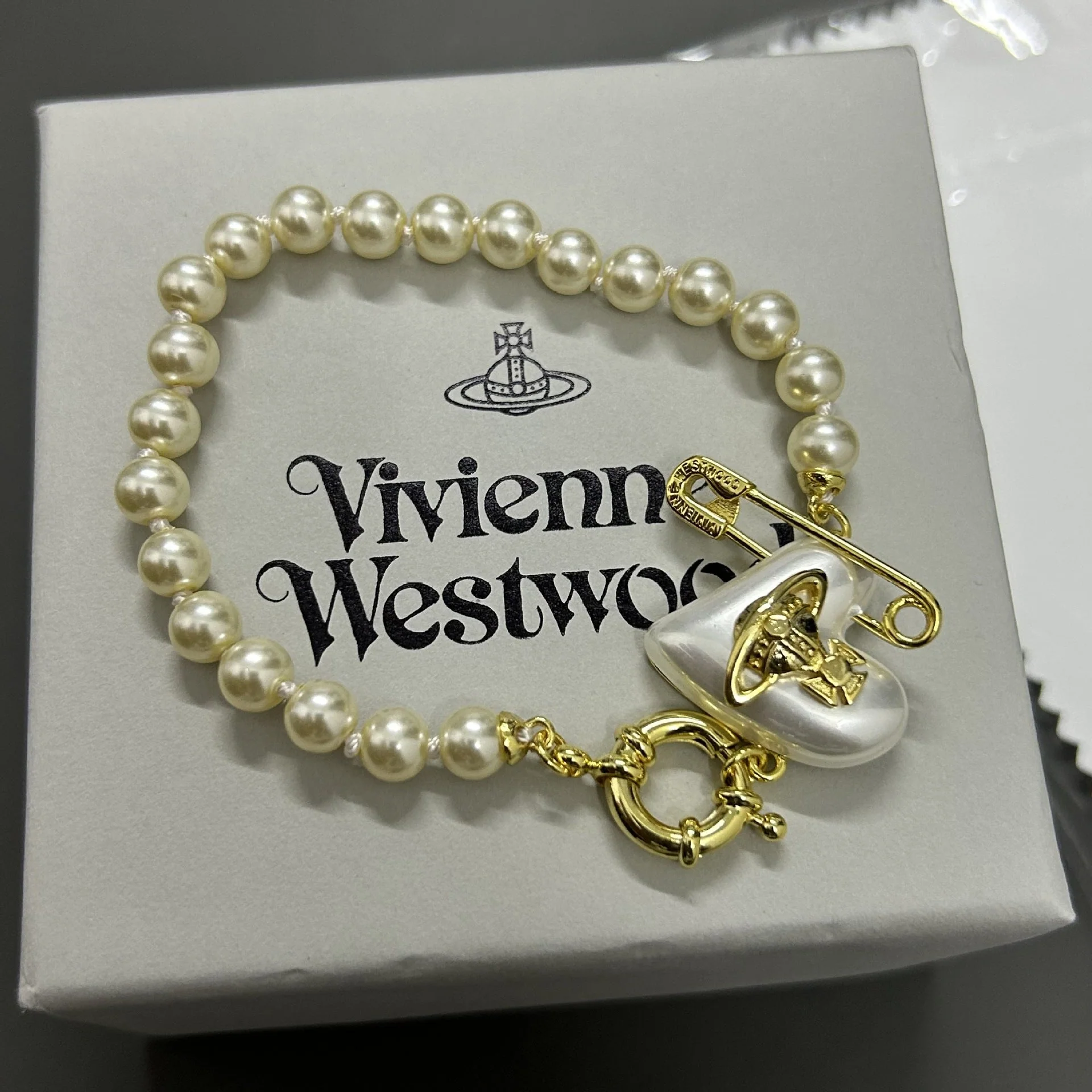 VIVI Paperclip Heart Bracelet | Best Replica Jewelry™